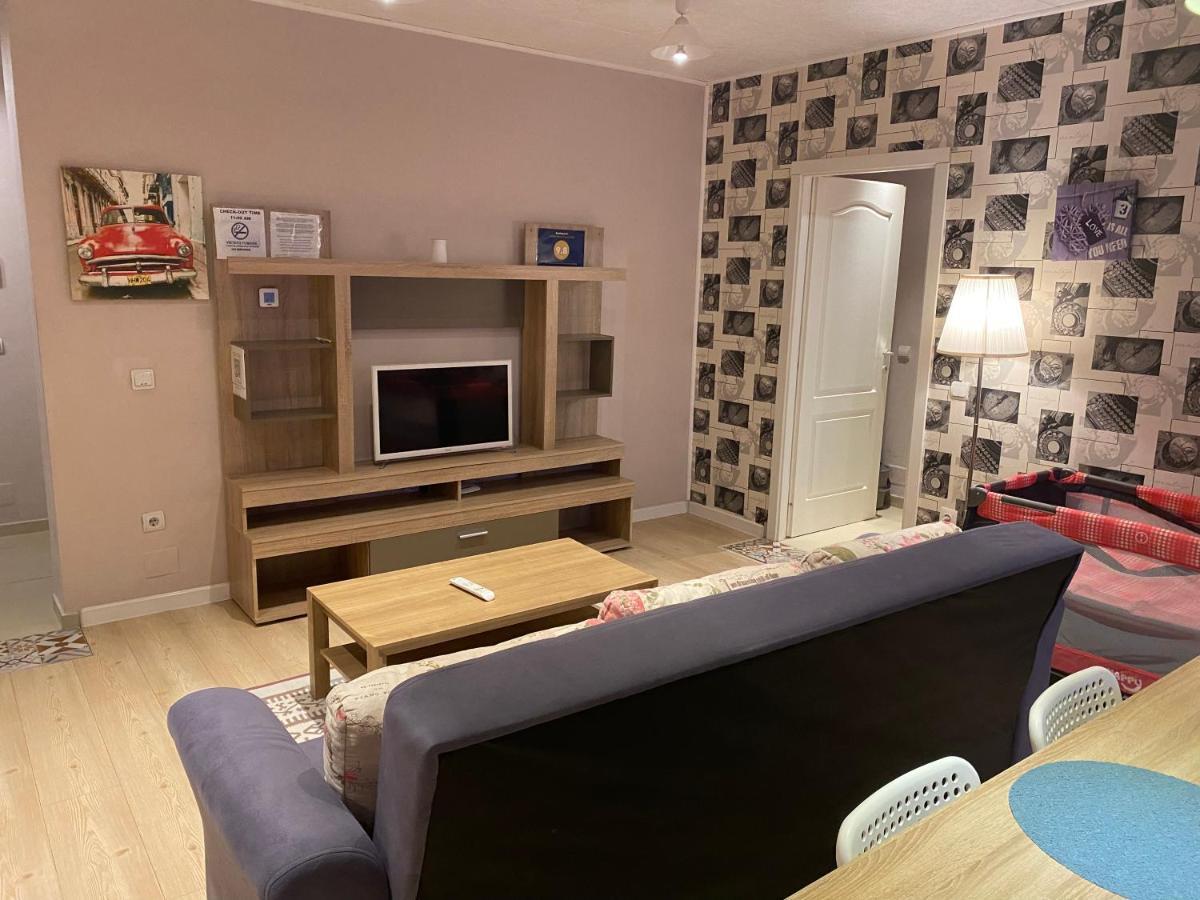 Igi Red Flat With Free Private Parking Appartement Cluj-Napoca Buitenkant foto
